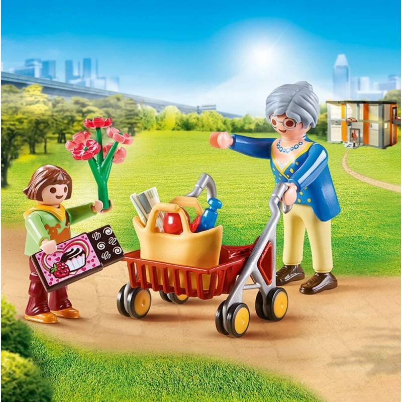 PLAYMOBIL 70194 GRANDMA WITH ROLLATOR